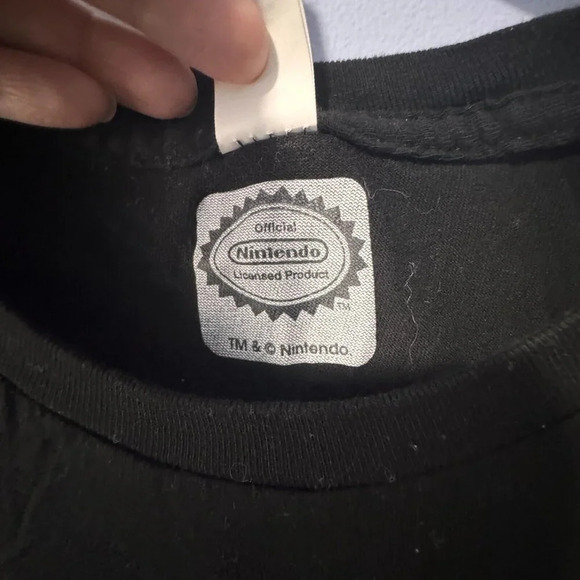 Nintendo Animal Crossing tshirt unisex Tom Nook Forever a Loan - Picture 3 of 3